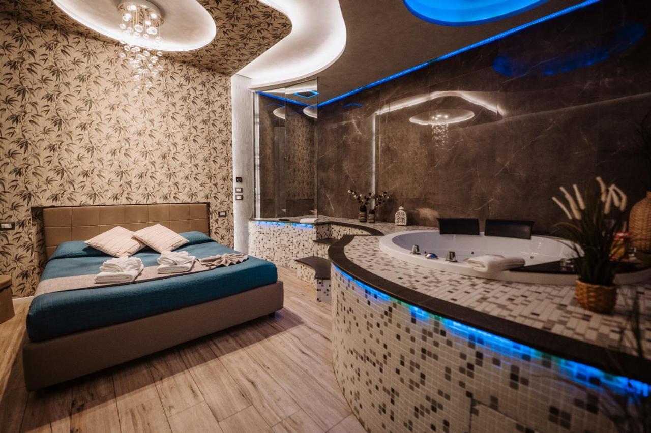 Th Luxury Suite Giardini Naxos Eksteriør billede