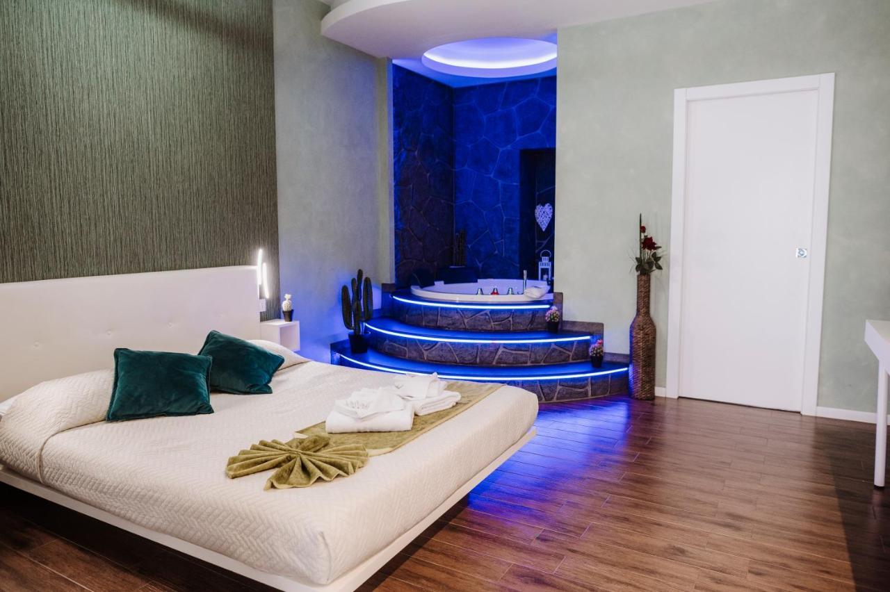 Th Luxury Suite Giardini Naxos Eksteriør billede